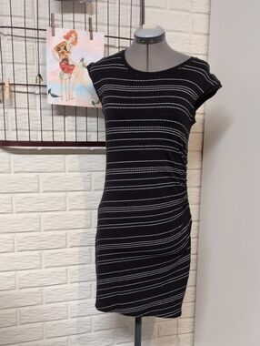 Athleta Knit T-shirt Dress S